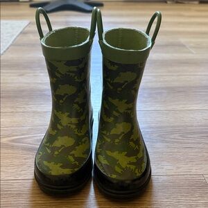 Kids Green Camo Rain Boots